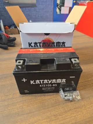Batería Katayama KTZ10S-BS 12V 190A nueva