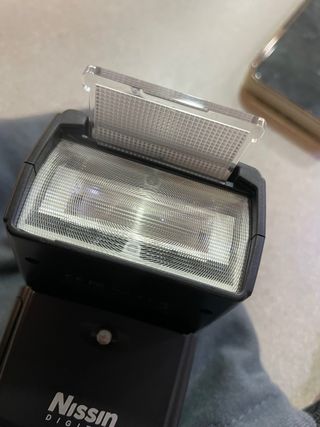 Flash Nissin Speedlite Di466 para Canon