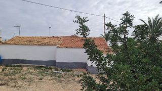 Chalet en venta en Peña de las Águilas en Elche