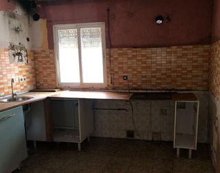 Casa adosada en venta en Pescadores-Saladillo en Algeciras