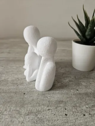 Statua famiglia moderna