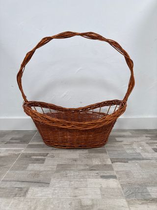 Cesta grande de mimbre