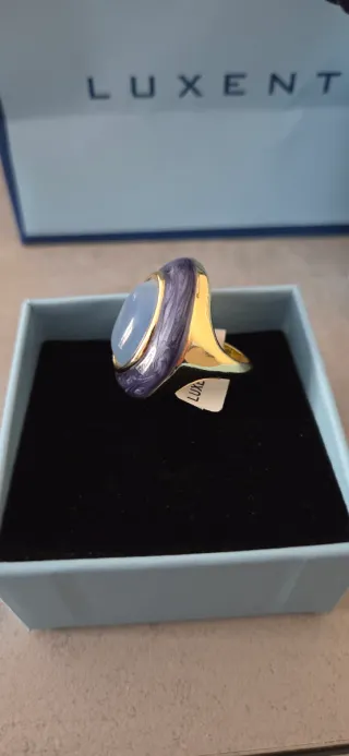 Anillo Luxenter Azul y Dorado.