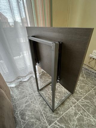 Mesa auxiliar plegable madera y metal