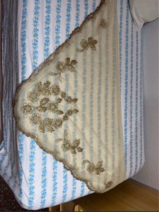 Conjunto Manteletas Fallera Doradas