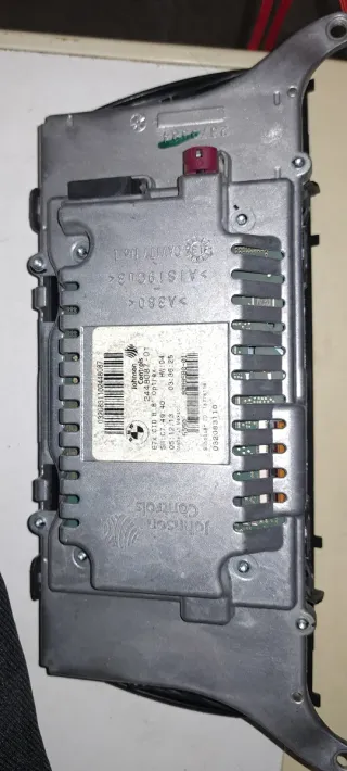 GPS BMW E70 E71 Johnson Controls