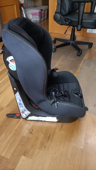 Silla de coche Chicco negra
