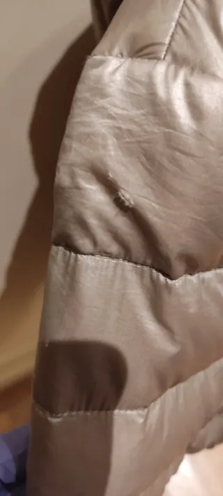 Plumífero mujer Calvin Klein Dorado.