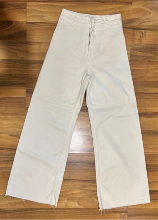 Pantalón vaquero Zara T34