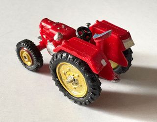 Tractor Anguplas Mini Cars 25 1:86 Rojo