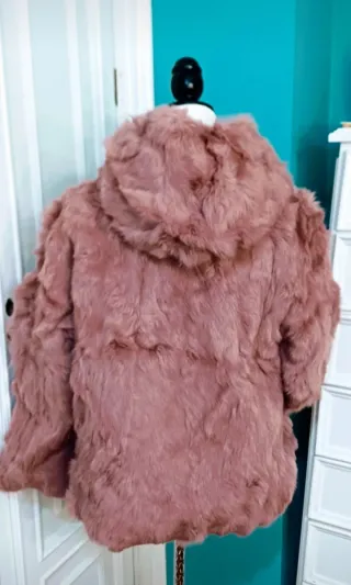 Abrigo pelo natural rosa nude