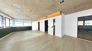 Local comercial en venta en Este en Castellón de la Plana