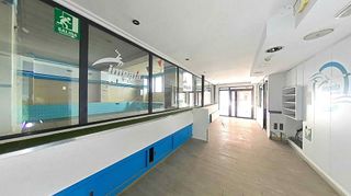 Local comercial en venta en Este en Castellón de la Plana