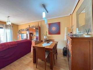 Piso en venta en Juan de la Cierva en Getafe