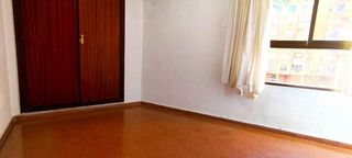 Piso en venta en Paus - Poligono San Blas en Alicante