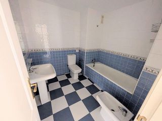 Piso en venta en Cabo Pino - Reserva de Marbella en Marbella