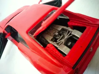 Maisto Ferrari 355 Berlinetta 1/24