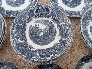 La Cartuja de Sevilla - Vajilla 31 piezas