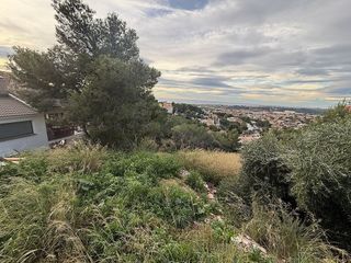 Terreno en venta en Eixample Residencial en Roda de Barà