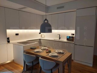 Casa adosada en alquiler en Finestrelles en Esplugues de Llobregat