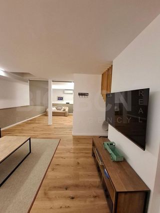 Casa adosada en alquiler en Finestrelles en Esplugues de Llobregat