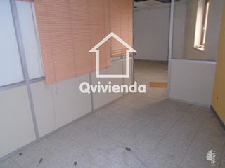 Nave industrial en venta en Montornès del Vallès