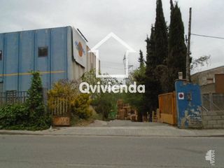 Nave industrial en venta en Montornès del Vallès