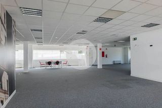 Oficina en alquiler en La Florida - El Plantío en Madrid