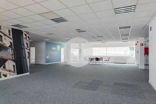 Oficina en alquiler en La Florida - El Plantío en Madrid