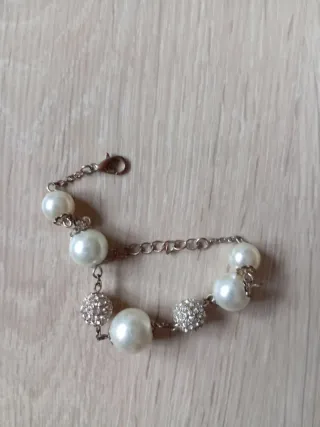 Lote Bisutería Pulseras y Colgantes