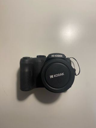 Cámara Kodak Pixpro AZ255 Digital