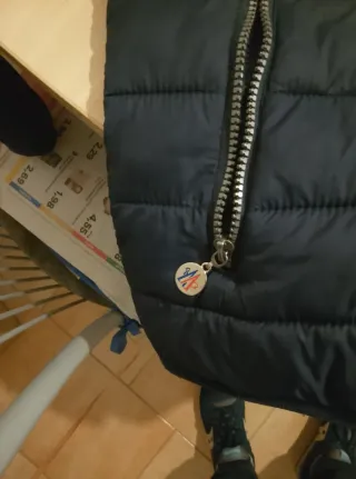 Piumino Moncler nero uomo invernale con cappuccio