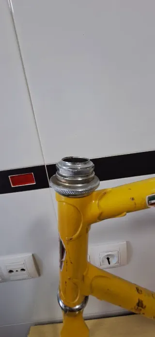 Cuadro Bicicleta Amarillo Talla 56 mas caja zeus