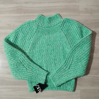 Jersey Zara punto grueso cuello alto verde