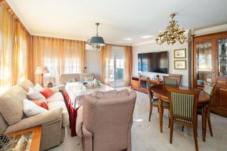 Chalet en venta en Alhendín