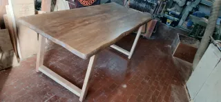 Tavolo in legno massello 200x85 cm