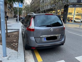 Renault Grand Scenic 2013