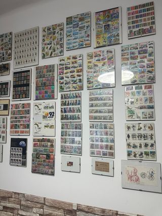 Colección de Cuadros de Sellos