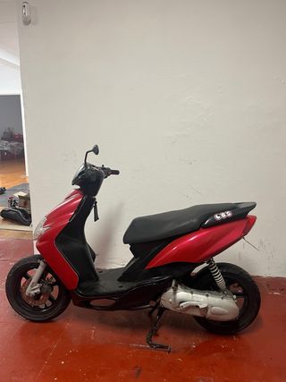 Yamaha Jog R Roja ITV 10/26 (SOLO ESTA SEMANA)