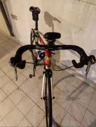 Bicicleta de carretera MENDIZ