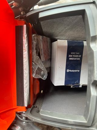 Cortacésped Husqvarna LC141Li bateria Kit Completo