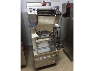 Local comercial en venta en Castell (Es)