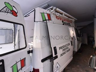 Local comercial en venta en Castell (Es)