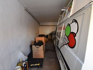 Local comercial en venta en Castell (Es)