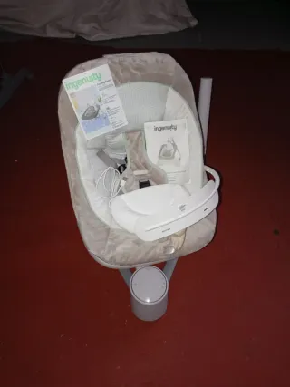 Mecedora Ingenuity para bebé