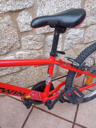 Bicicleta Infantil Btwin 20 Pulgadas Roja