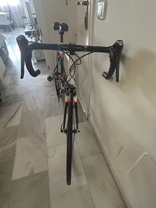 Bicicleta Carretera Vittoria Fusion y rodillo BKOO
