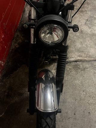 Brixton 125 P (2017) - 4.963 km - ITV 2027