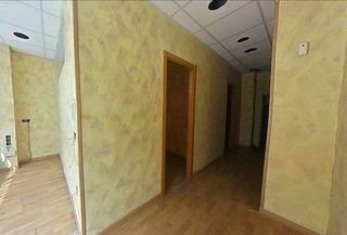 Local comercial en venta en Juan de la Cierva en Getafe