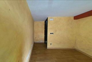 Local comercial en venta en Juan de la Cierva en Getafe